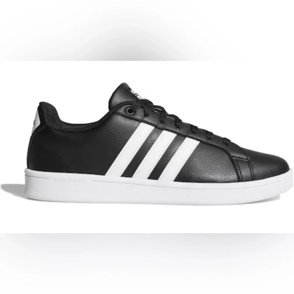 Adidas Cloudfoam Black‎ classic Sneakers. Comfort. Men’s size 11.5